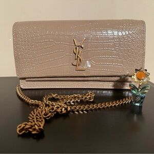 NEW Tan Cream with gold chain strap Crossbody Shoulder Bag